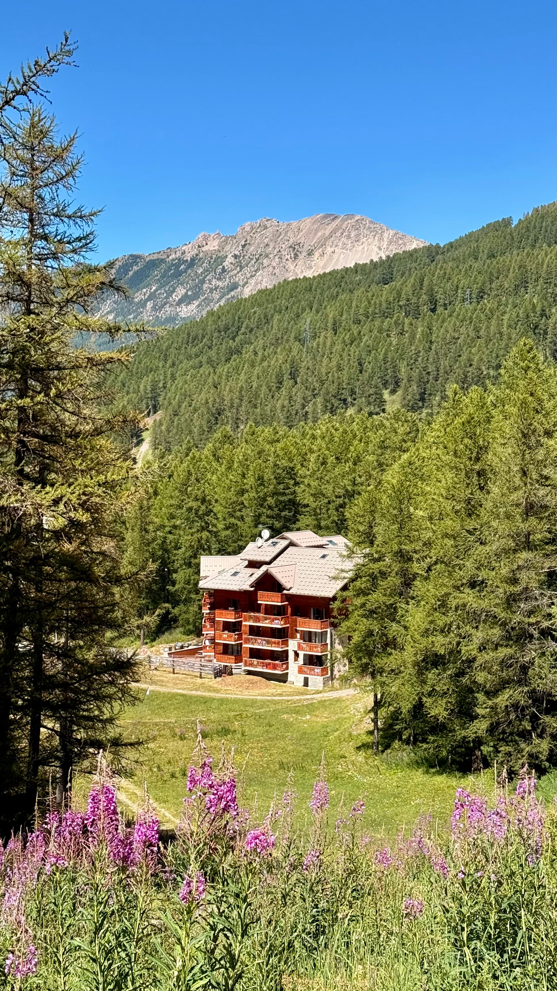 Le Mont-Dauphin, appartement A402